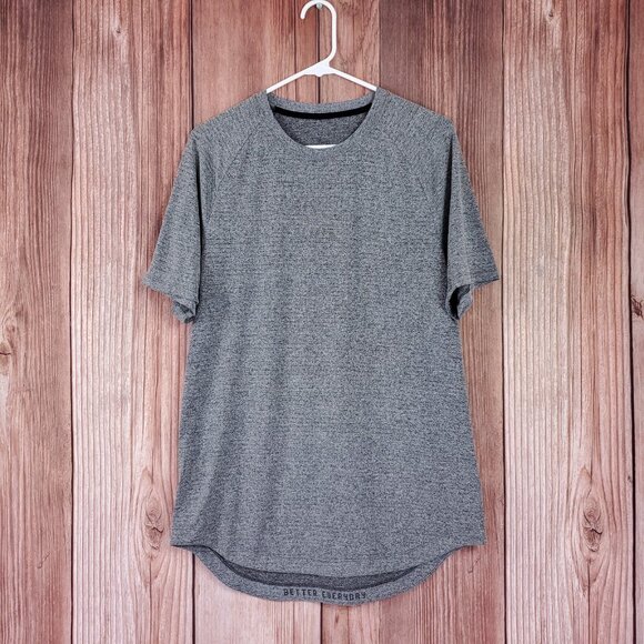 *READ* Lululemon Mens Small Drysense Training Short Sleeve Shirt Gray Athleisure - Picture 1 of 12